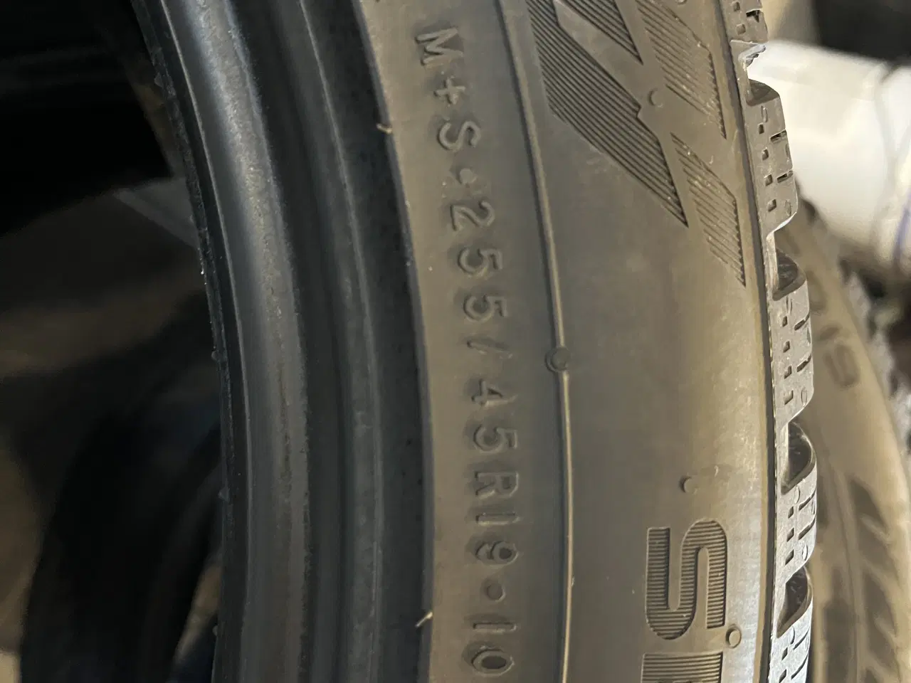 Billede 9 - Nokian Seasonproof 2 helårsdæk 255/45 R19 104Y