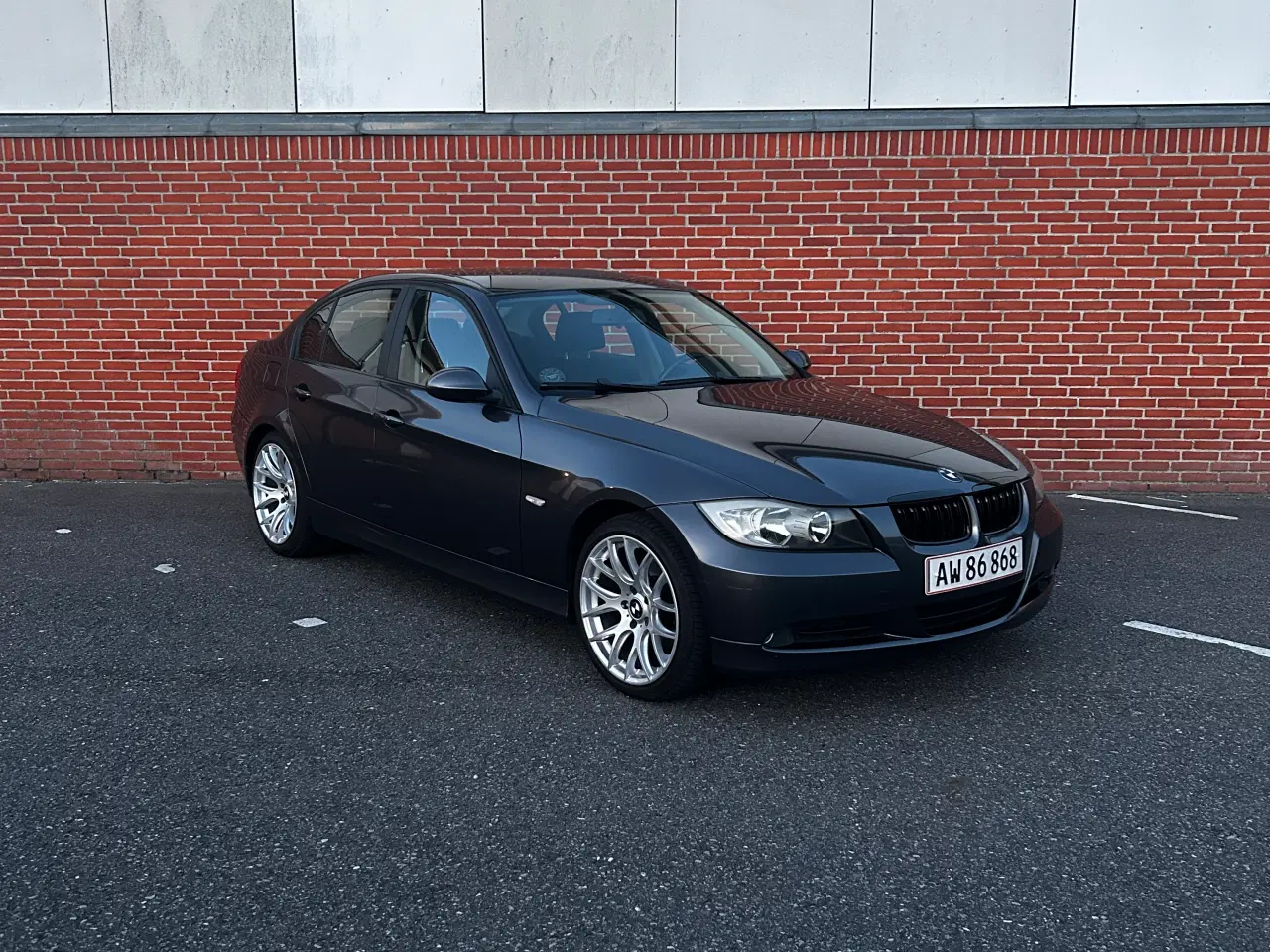 Billede 1 - Bmw e90 320i 2005