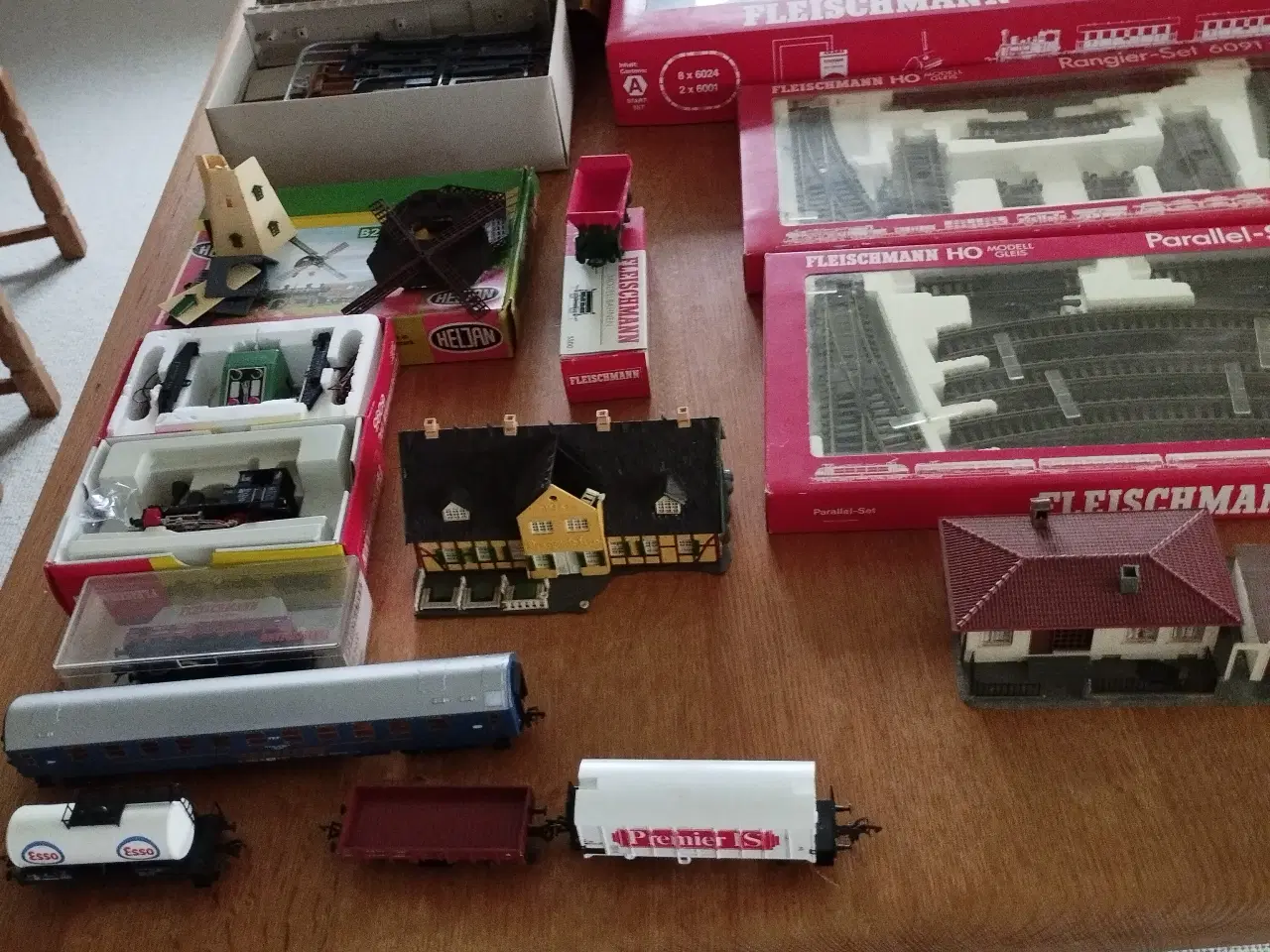 Billede 7 - Fleischman togbane., med mange ekstra ting