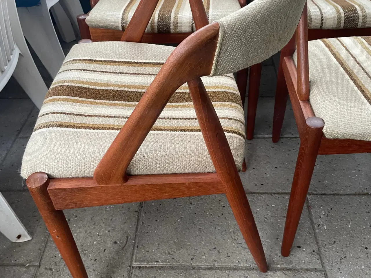 Billede 2 - 6 stk. Kai Kristiansen spisebordsstole model 31