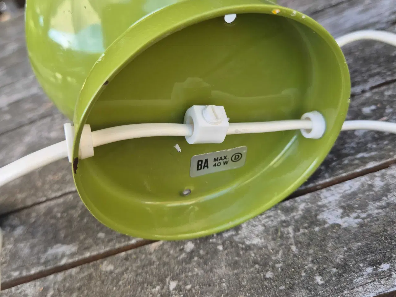 Billede 9 - Smuk lysegrøn magnetlampe 
