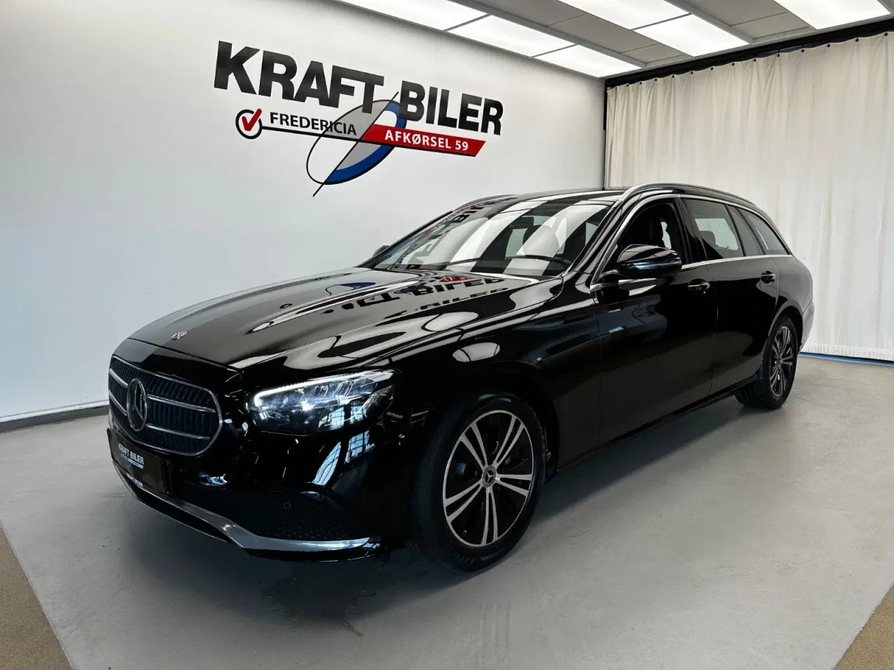 Billede 1 - Mercedes E220 d 2,0 Avantgarde stc. aut.