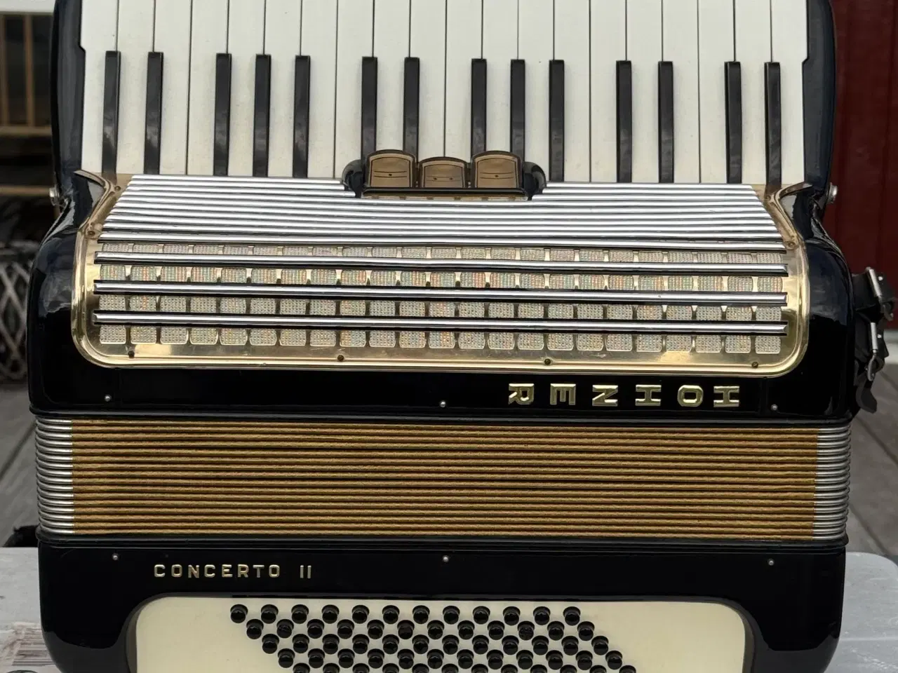 Billede 1 - Hohner Concerto II harmonika – flot og velspillend