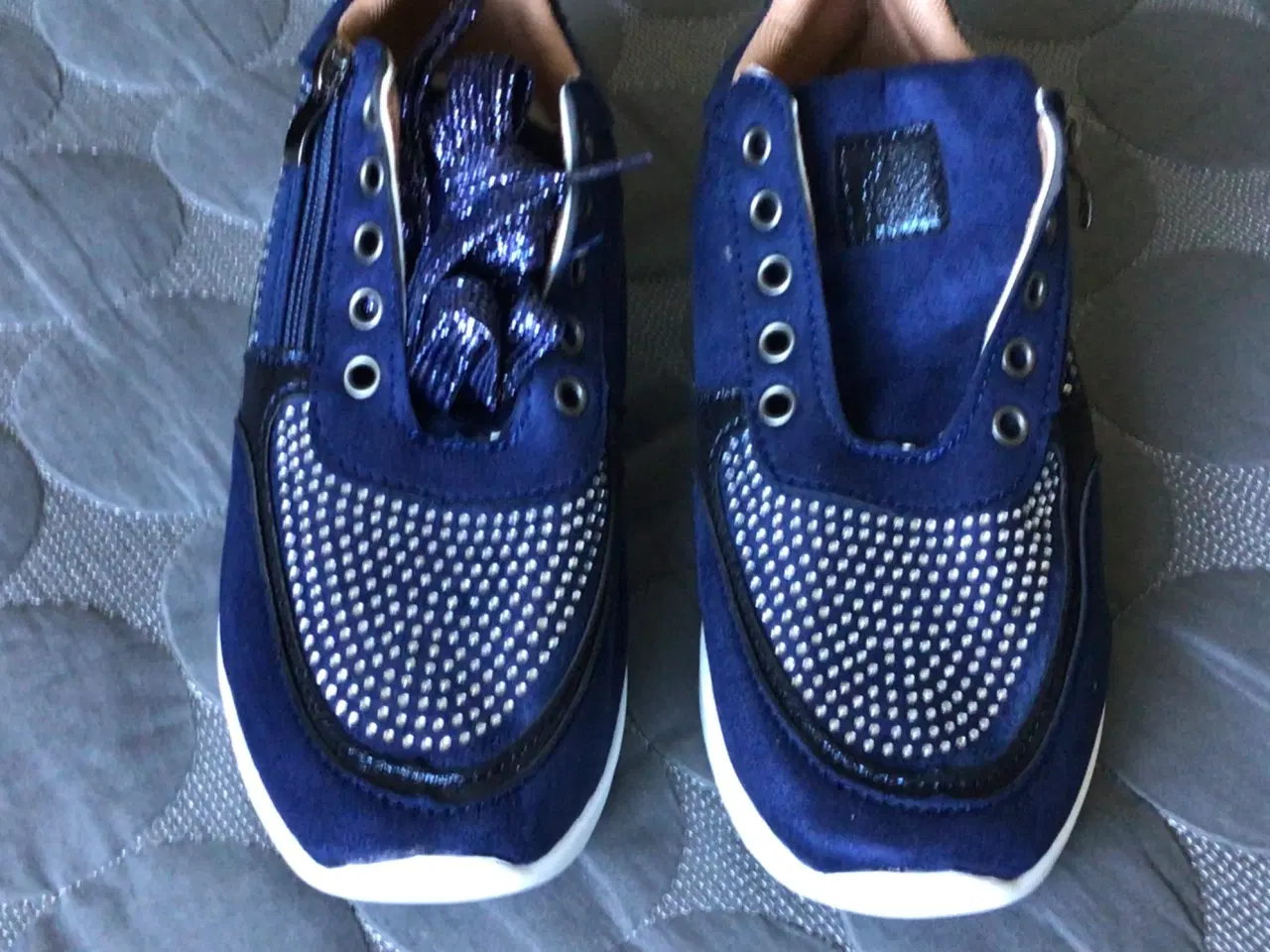 Billede 1 - Dame Sneakers med lynlås