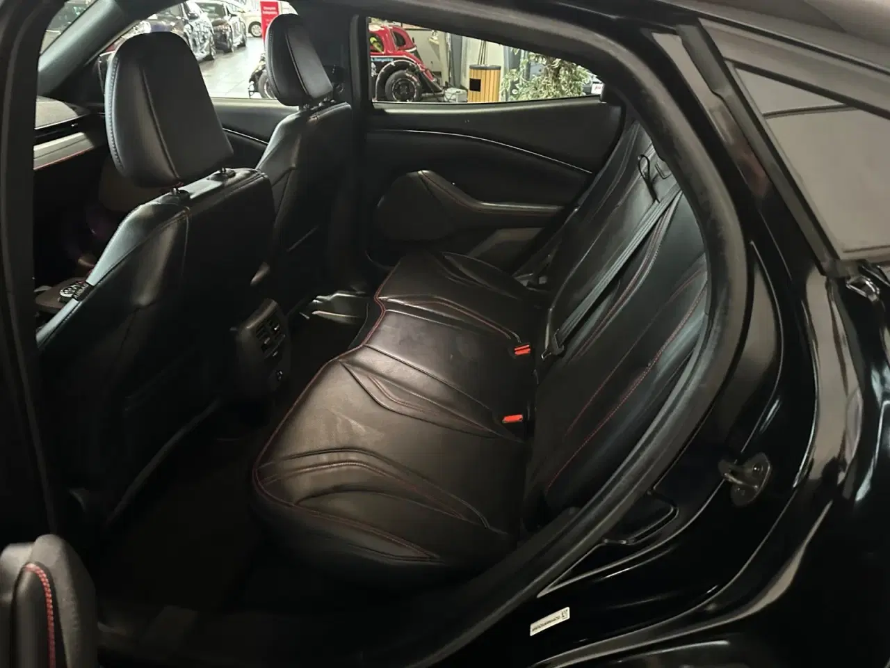 Billede 5 - Ford Mustang Mach-E 98 Extended Range AWD