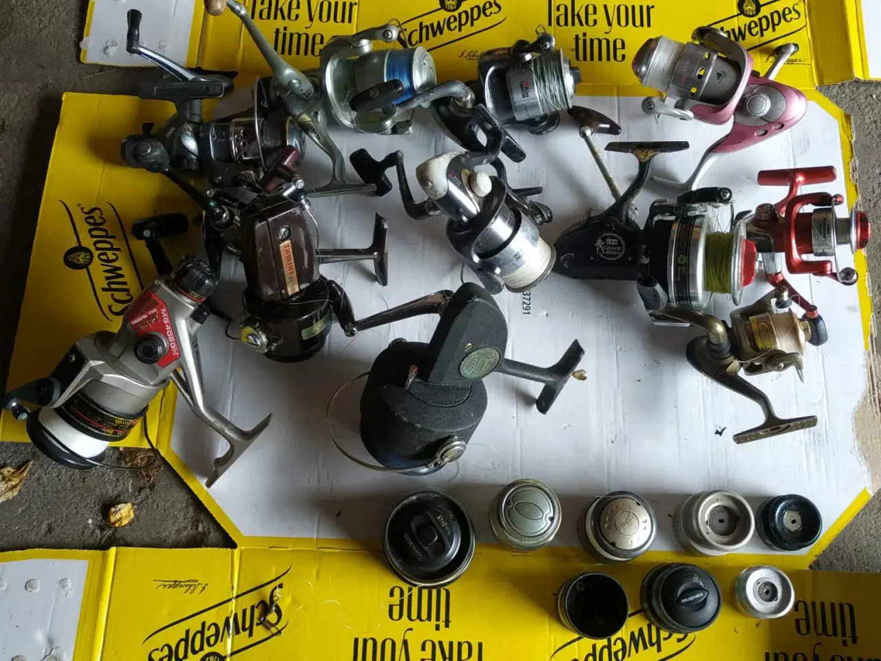 Billede 2 - Stor samling af fiskegrej i mange dele