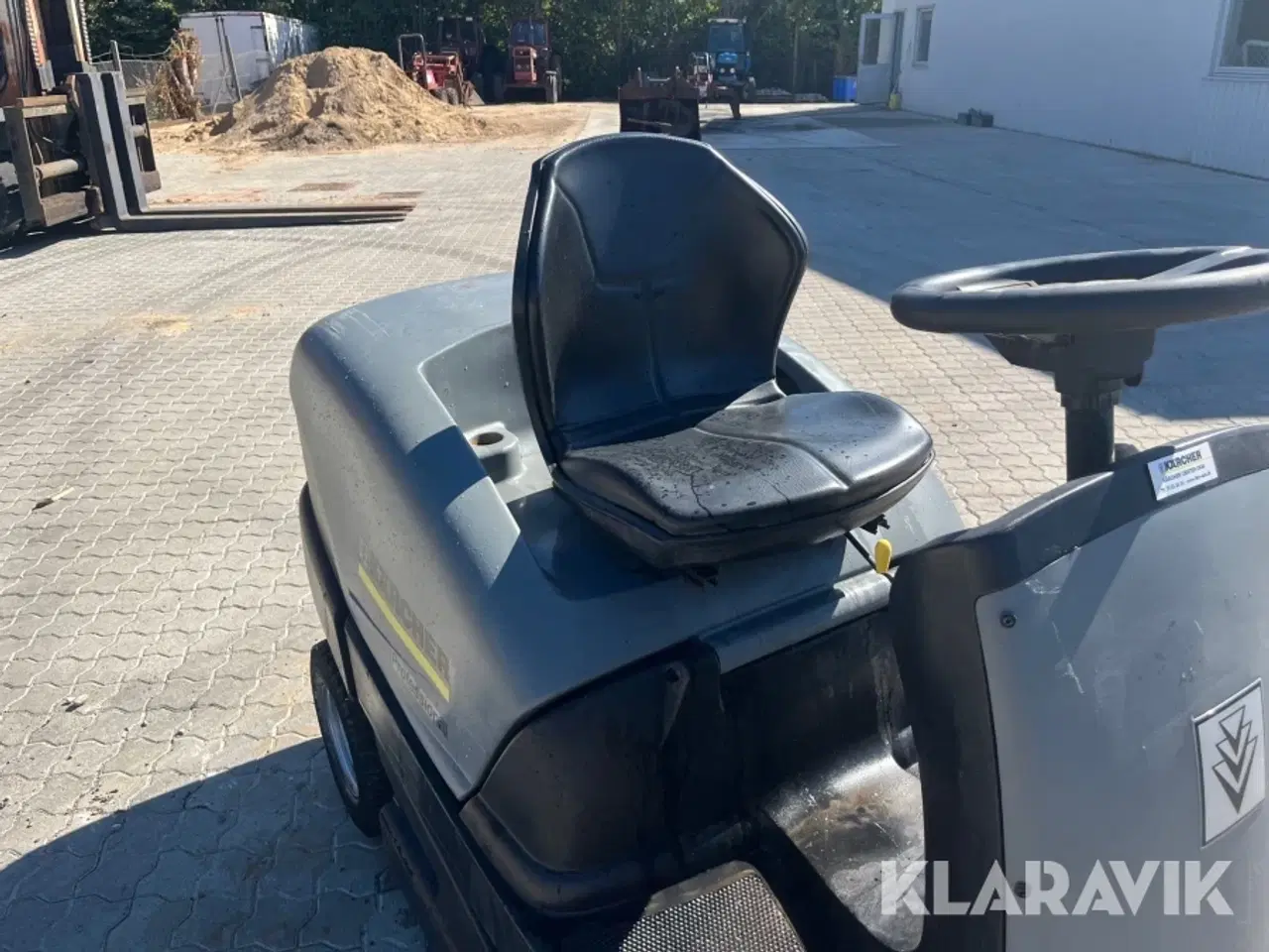 Billede 10 - Feje/sugemaskine Karcher 100/100 RP
