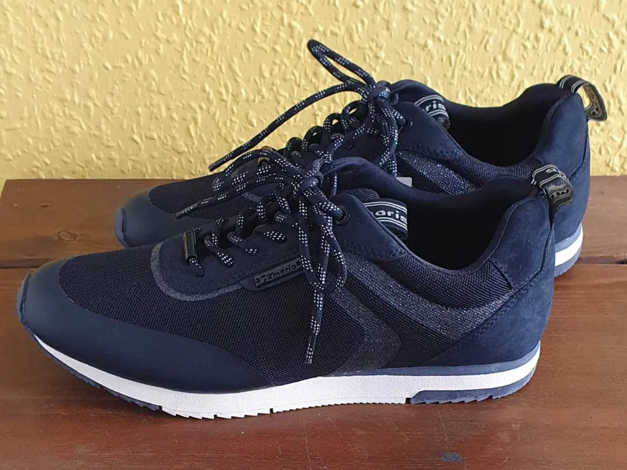 Billede 4 - SNEAKERS FRA TAMARIS I STR 40.