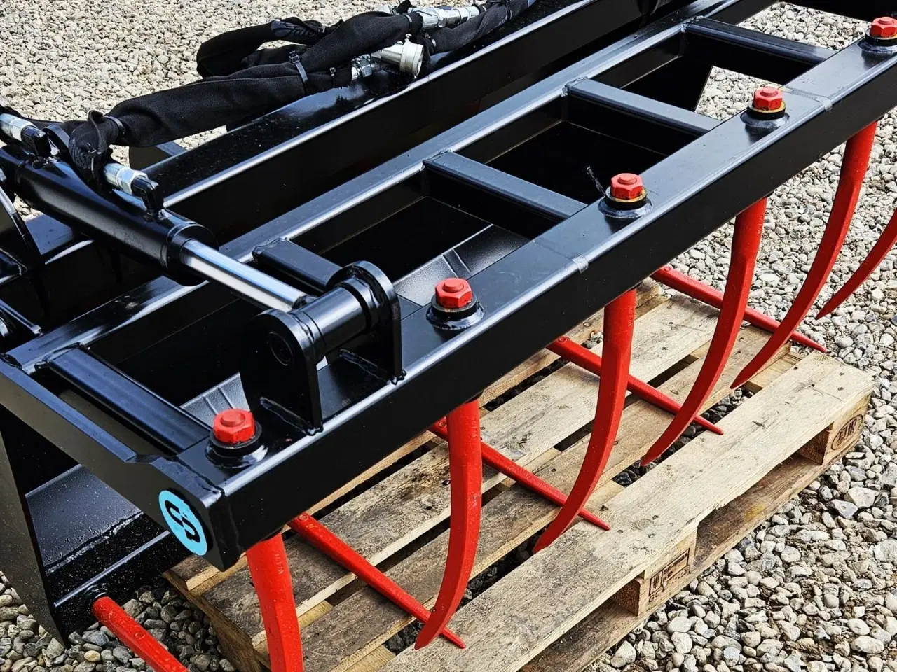 Billede 1 - CP Metal Siloklo / høj kvalitet / 110 - 150 cm / med valgfri ophæng og 2 stempler