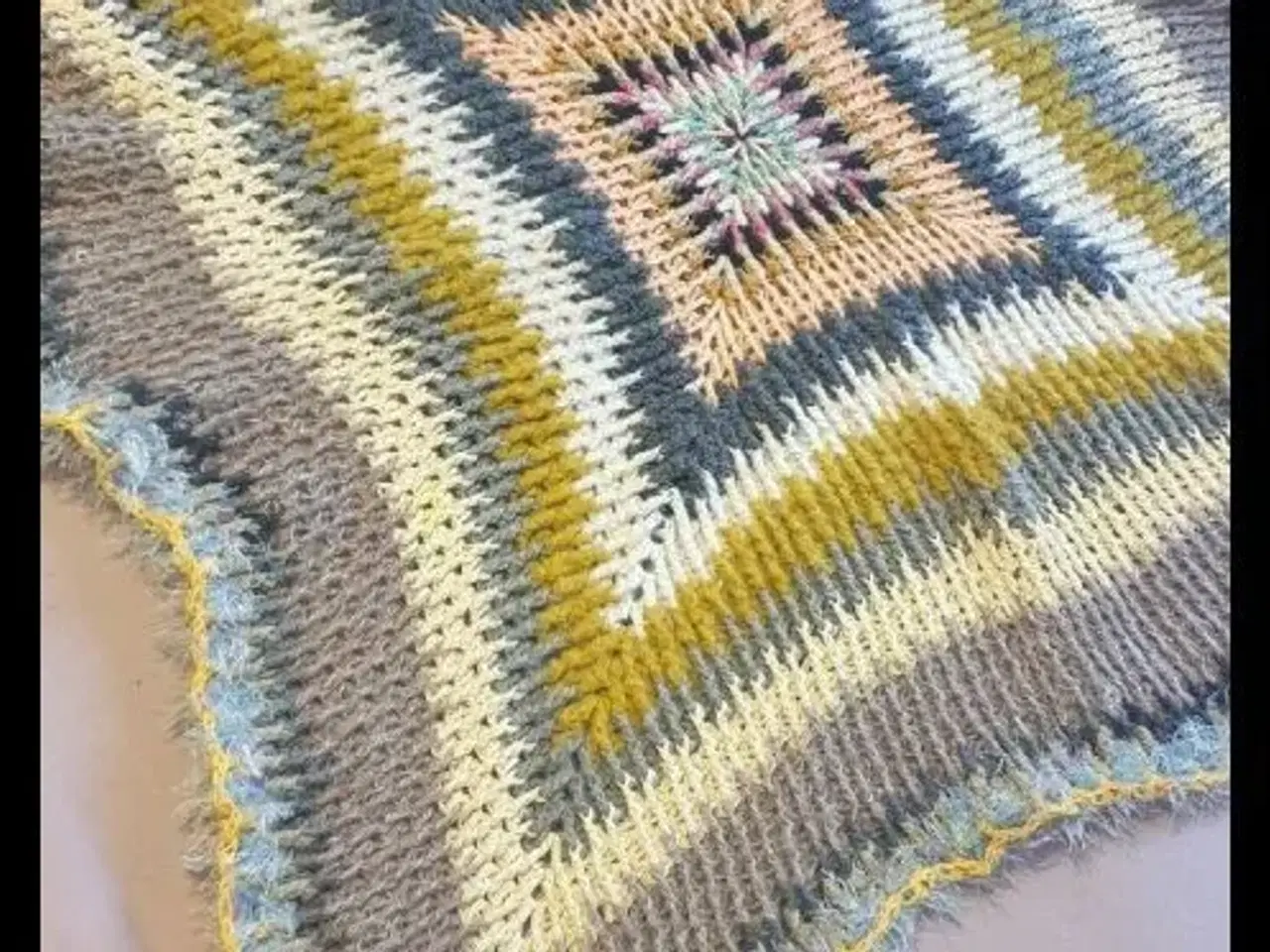 Billede 20 - Hjemmehæklede tæpper