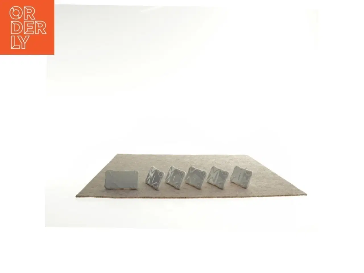 Billede 4 - Bordkort i porcelæn (str. 6 x 3 cm)