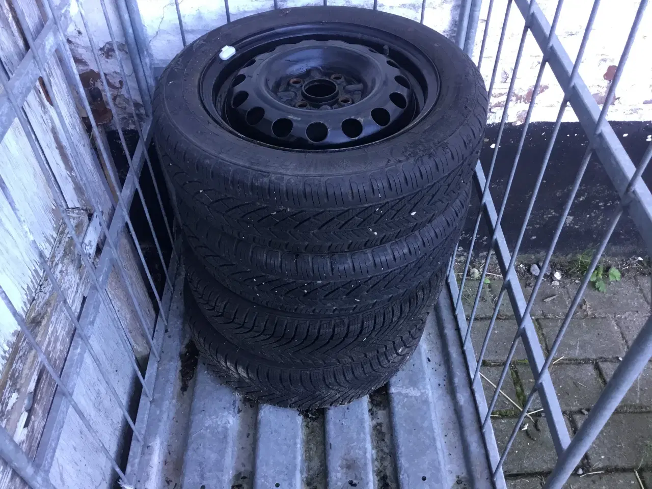 Billede 1 - Vinterhjul til Peugeot 107