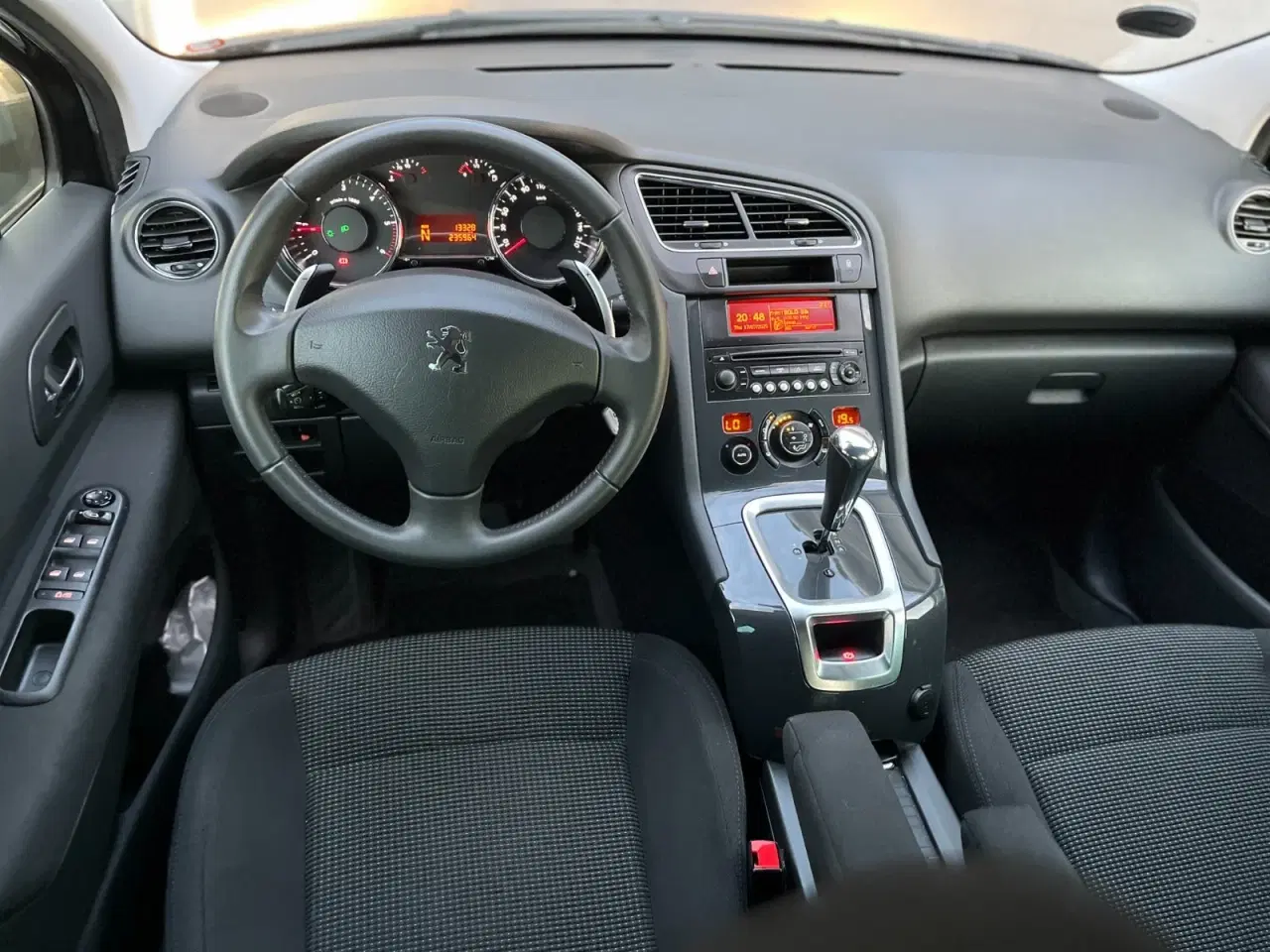 Billede 8 - Peugeot 5008 1,6 HDi 112 Premium ESG