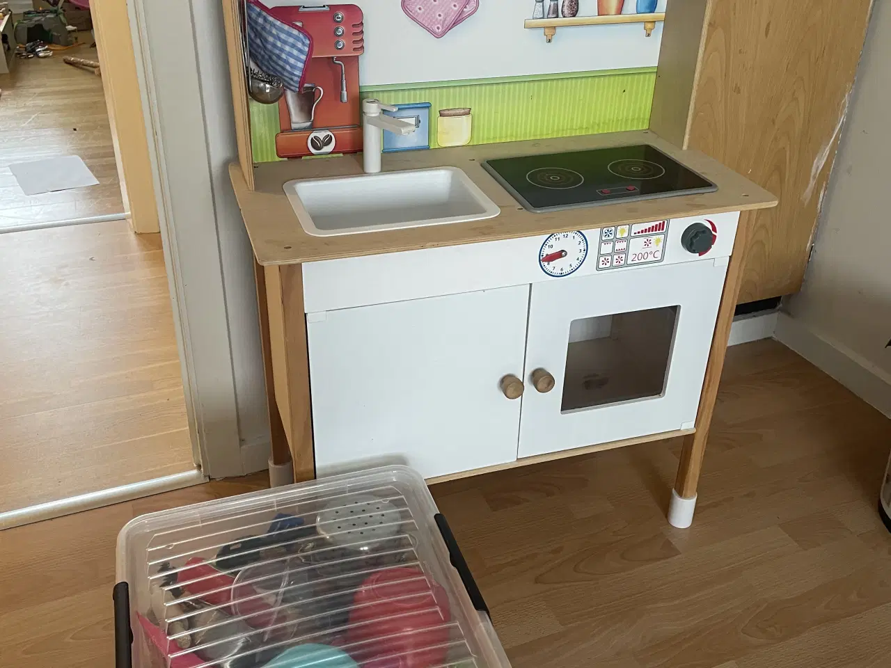 Billede 1 - Legekøkken inkl. tilbehør 