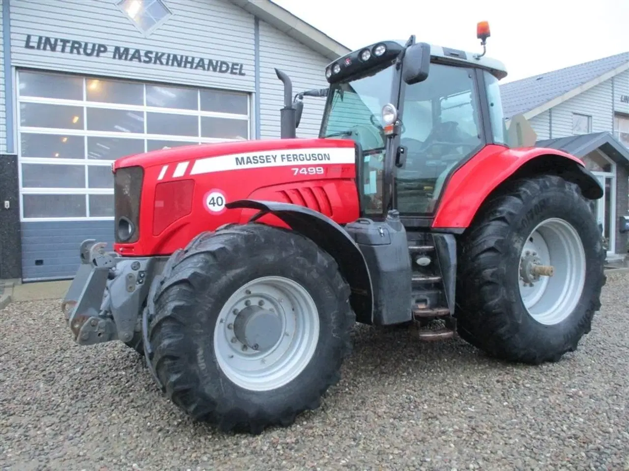 Billede 9 - Massey Ferguson 7499 Dyna VT med frontlift, affejederet foraksel og affejederet kabine på