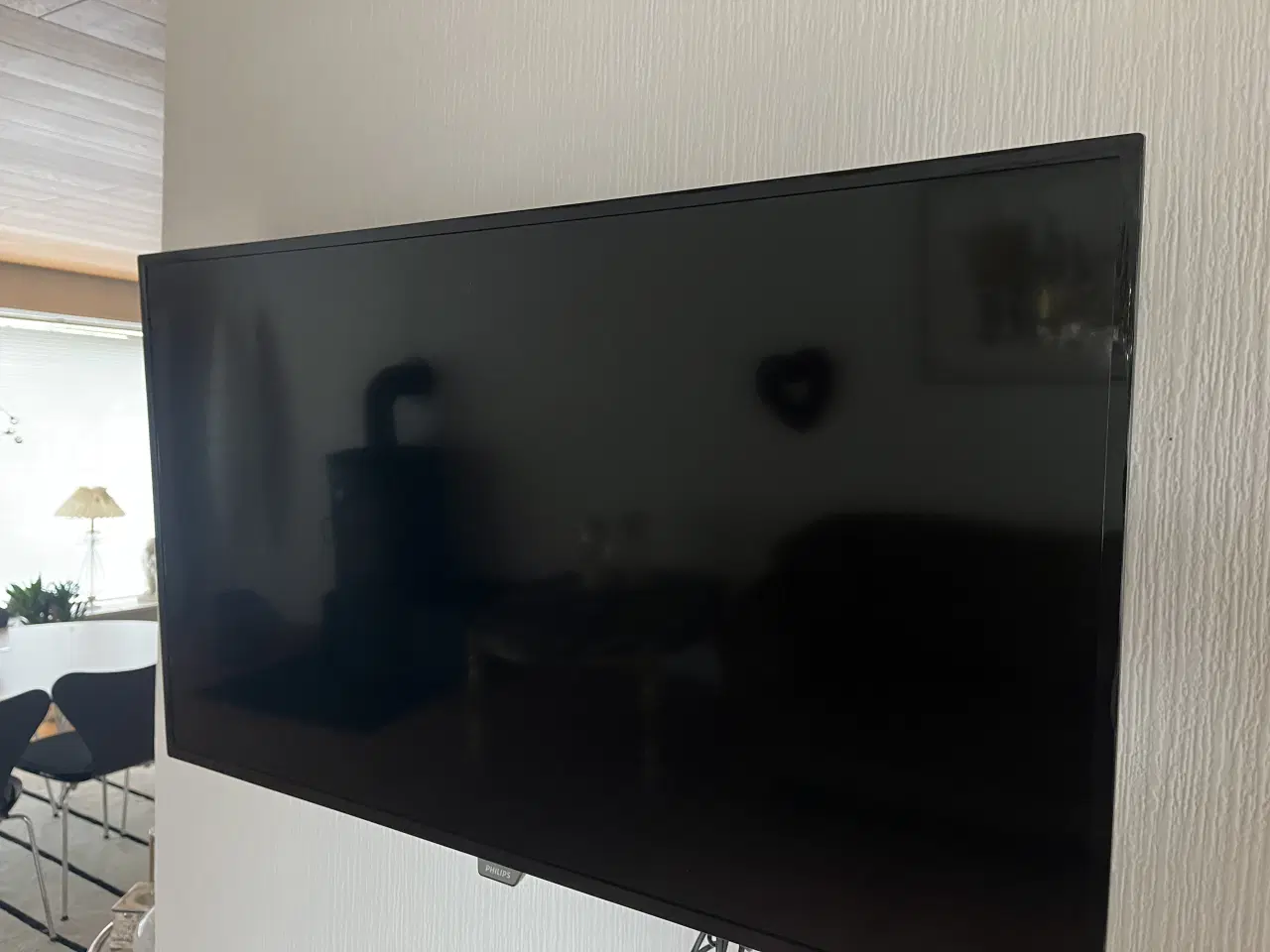 Billede 1 - TV med vægophæng 