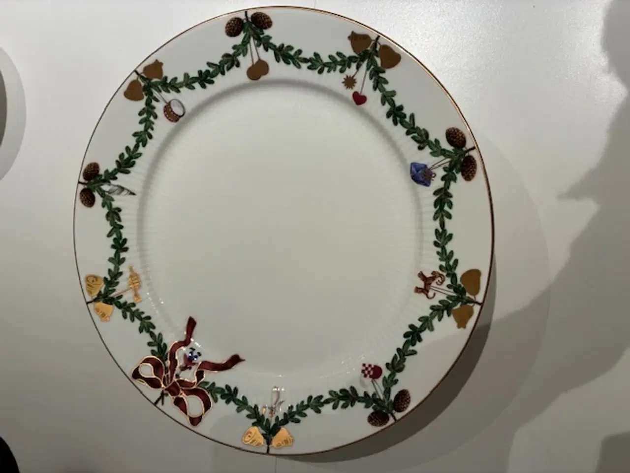 Billede 1 - Royal Copenhagen juletallerkener