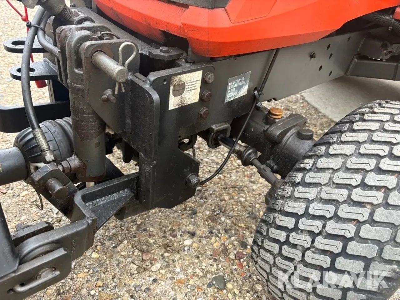 Billede 11 - Traktor Kubota BX 2350 D - inklusiv kost og saltspreder