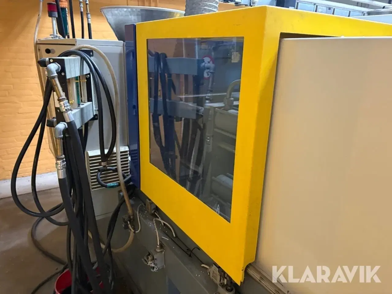 Billede 12 - Støbemaskine til plast Battenfeld BA 350 CD
