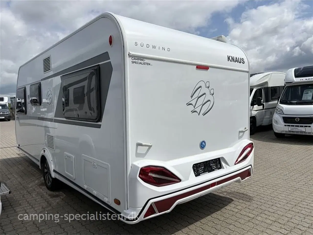 Billede 3 - 2021 - Knaus Südwind 500 UF "60 Years Celebration"   Pæn og meget veldholdt campingvogn - Knaus Südwind 500 UF fra 2021 - Kan nu opleves hos Camping-Specialisten i Silkeborg