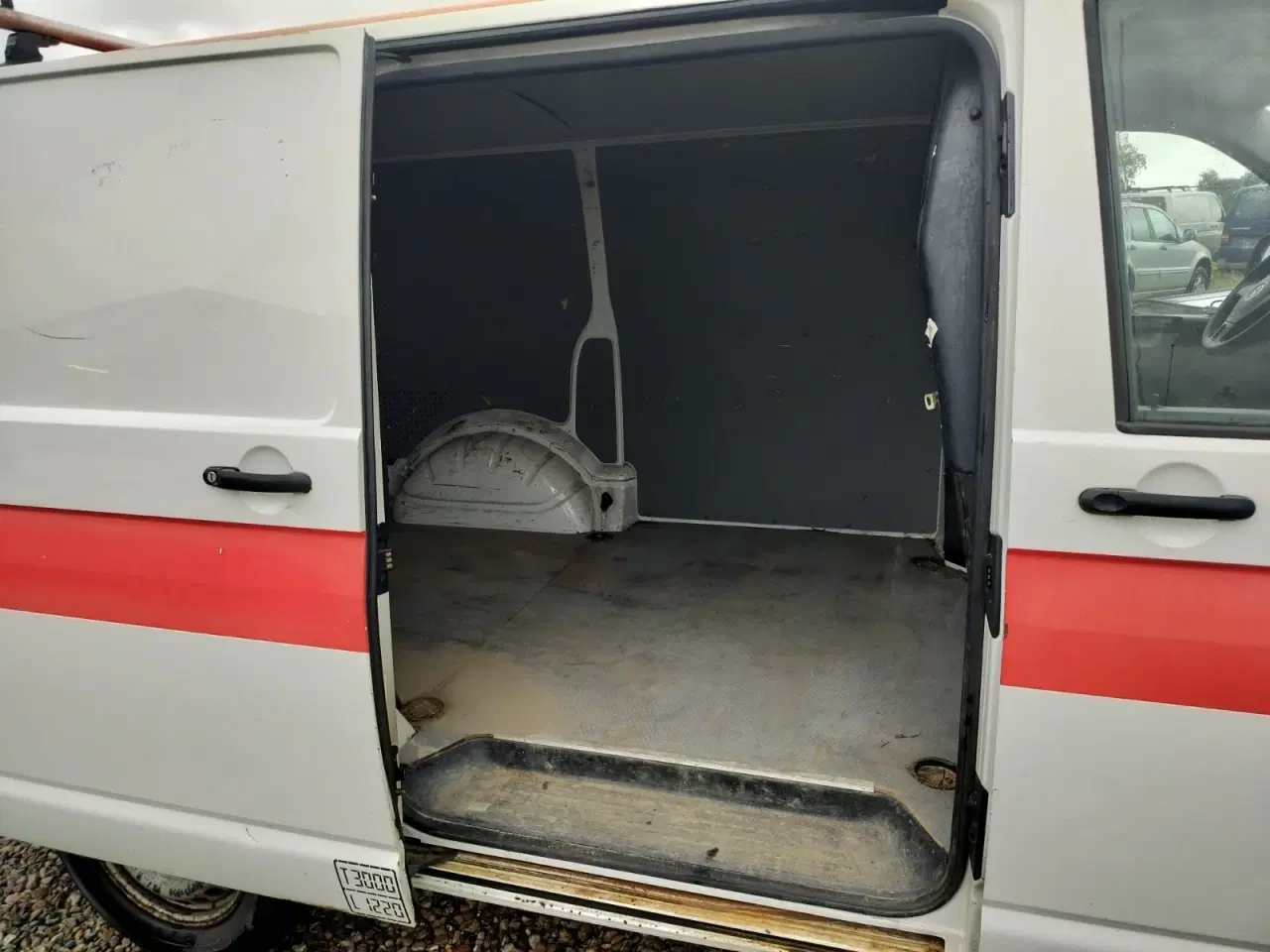 Billede 7 - VW Transporter 2,0 TDi 84 Kassevogn kort