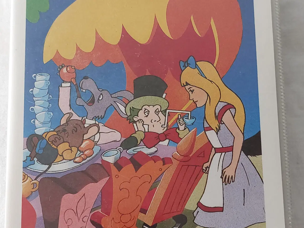 Billede 1 - VHS Alice i Eventyrland (Elap)