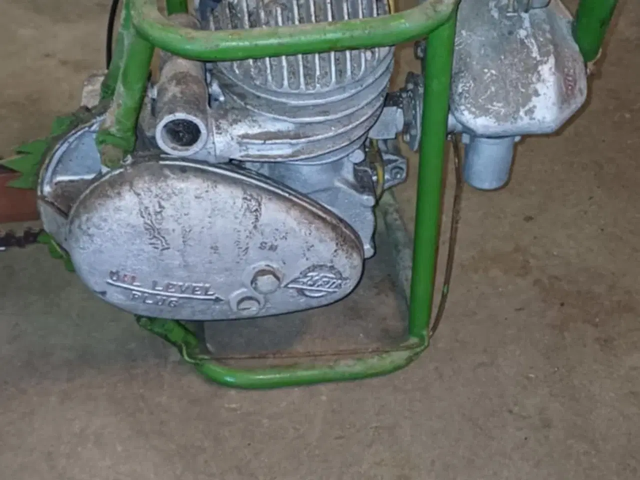 Billede 2 - Motorsave. Meget gamle.