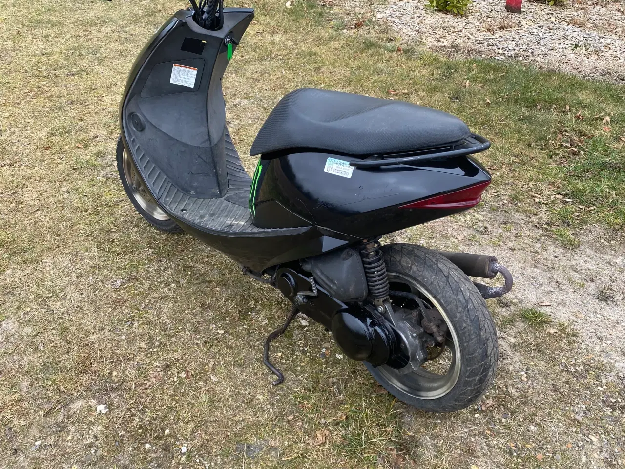 Billede 1 - Suzuki estilete 30’er scooter før pladeloven 