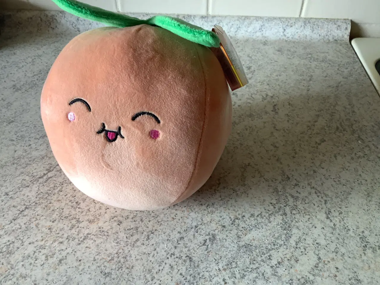 Billede 2 - Helt ny Toys Peach bamse med sødt ansigt