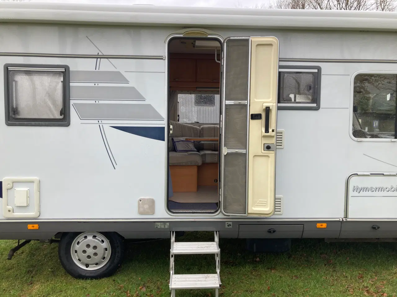 Billede 9 - Hymer  575 classic  fuld intregeret