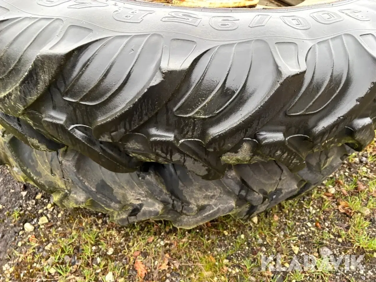 Billede 11 - Landbrugsdæk Tarus 300/95R46 RC95 - 2 styk