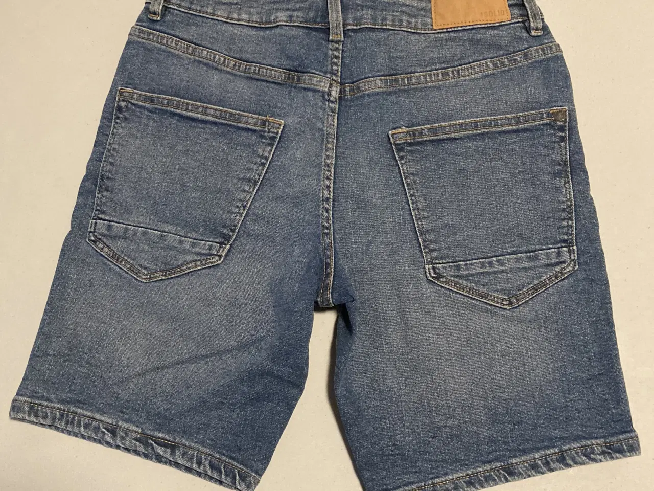 Billede 2 - 3. par Solid drenge shorts str. XS 