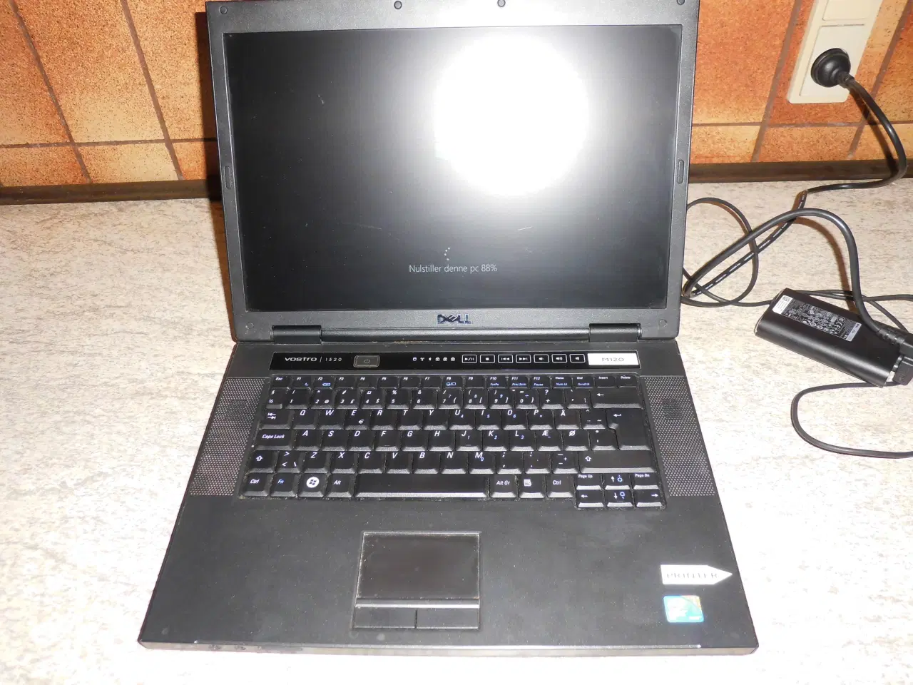 Billede 2 - Billig ældre bærbar PC med Windows 10 Home