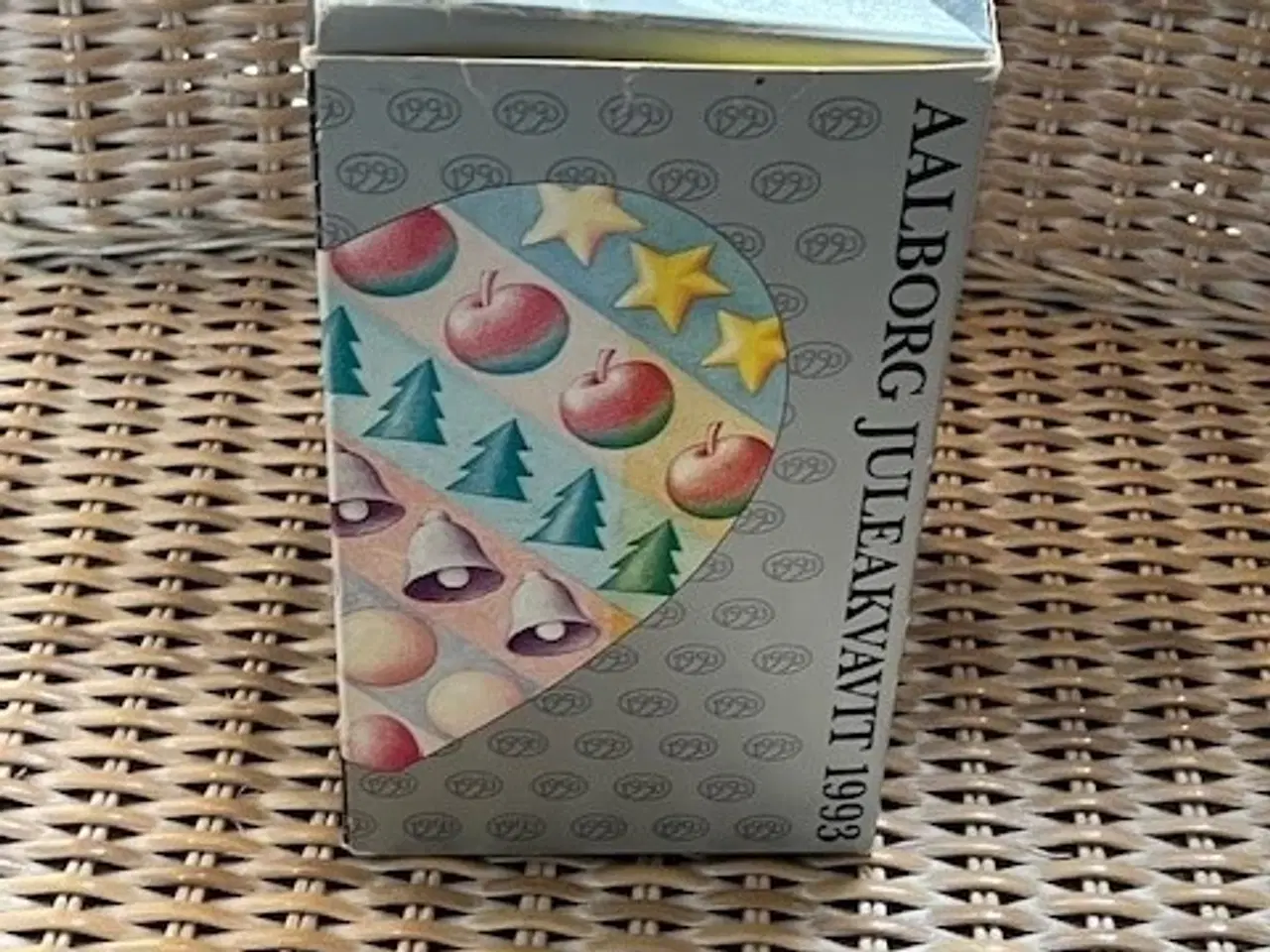 Billede 14 - Aalborg Jule Akvavit – samling af 19 årgange (1881