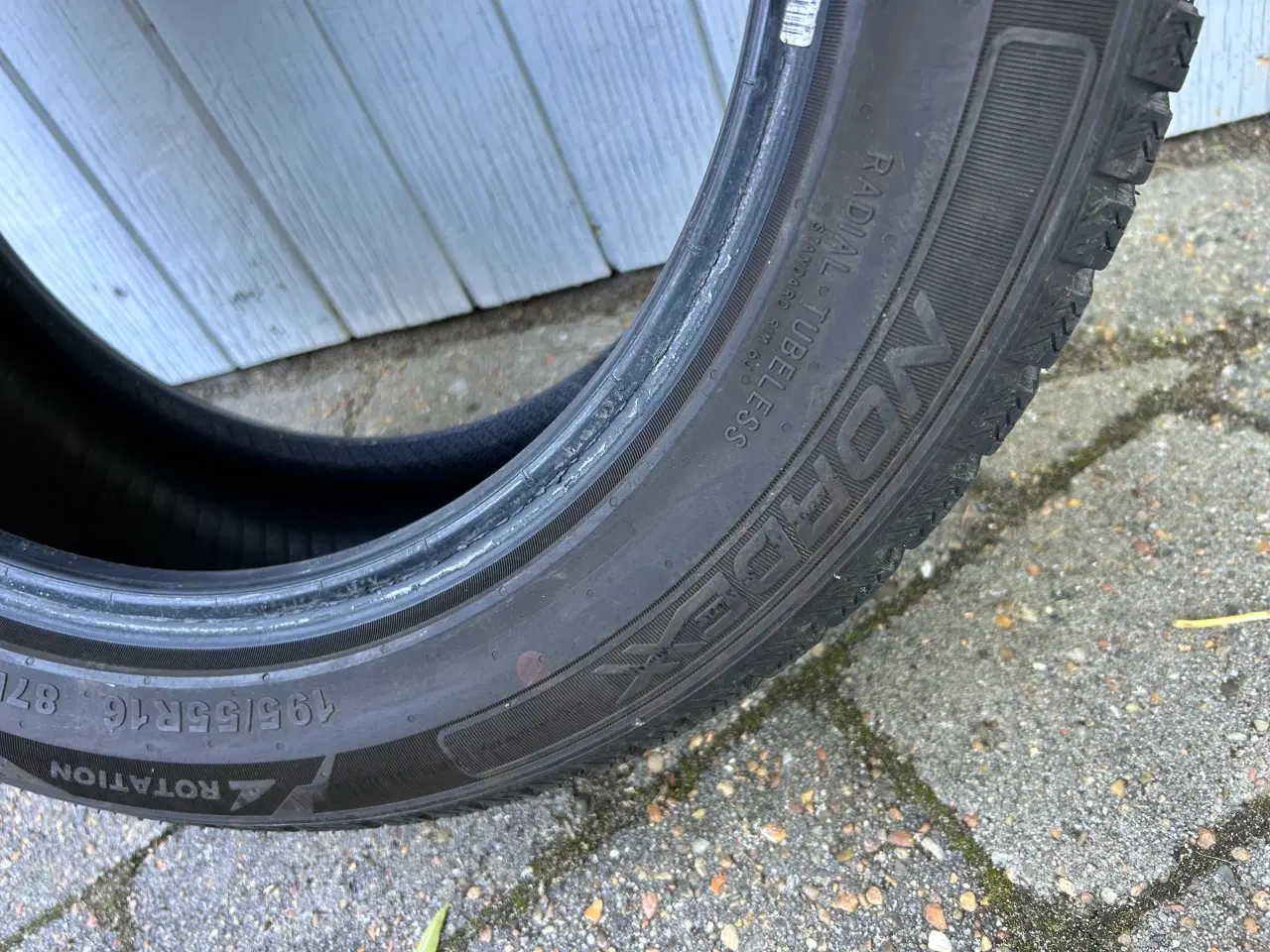 Billede 1 - 195 55R 16 vinterdæk - rigtig god stand