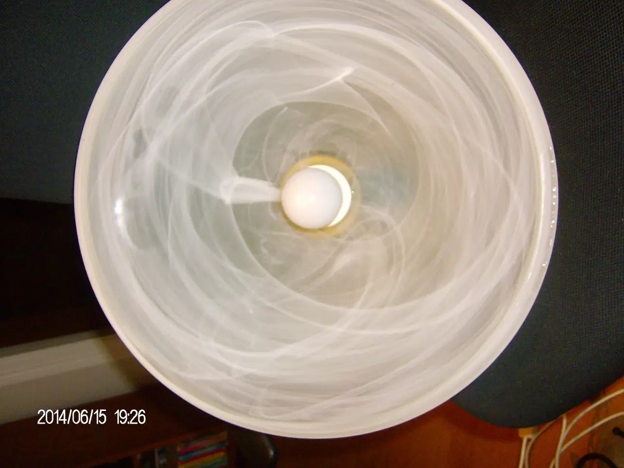 Billede 5 - Lampe med mattere glas