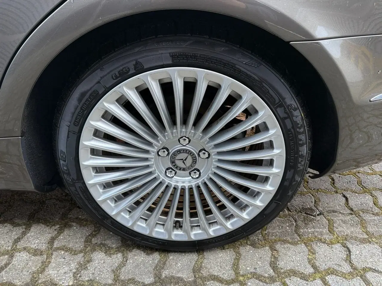 Billede 12 - Mercedes CLS350 3,0 CDi Coupé aut. 4Matic BE
