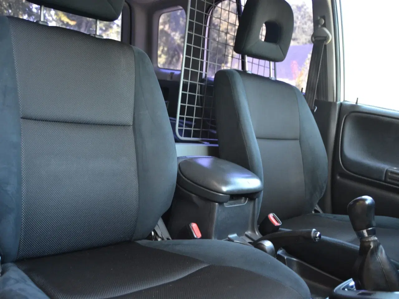 Billede 13 - Suzuki Grand Vitara 2,0 m\ aircondition 4x4 128HK Van