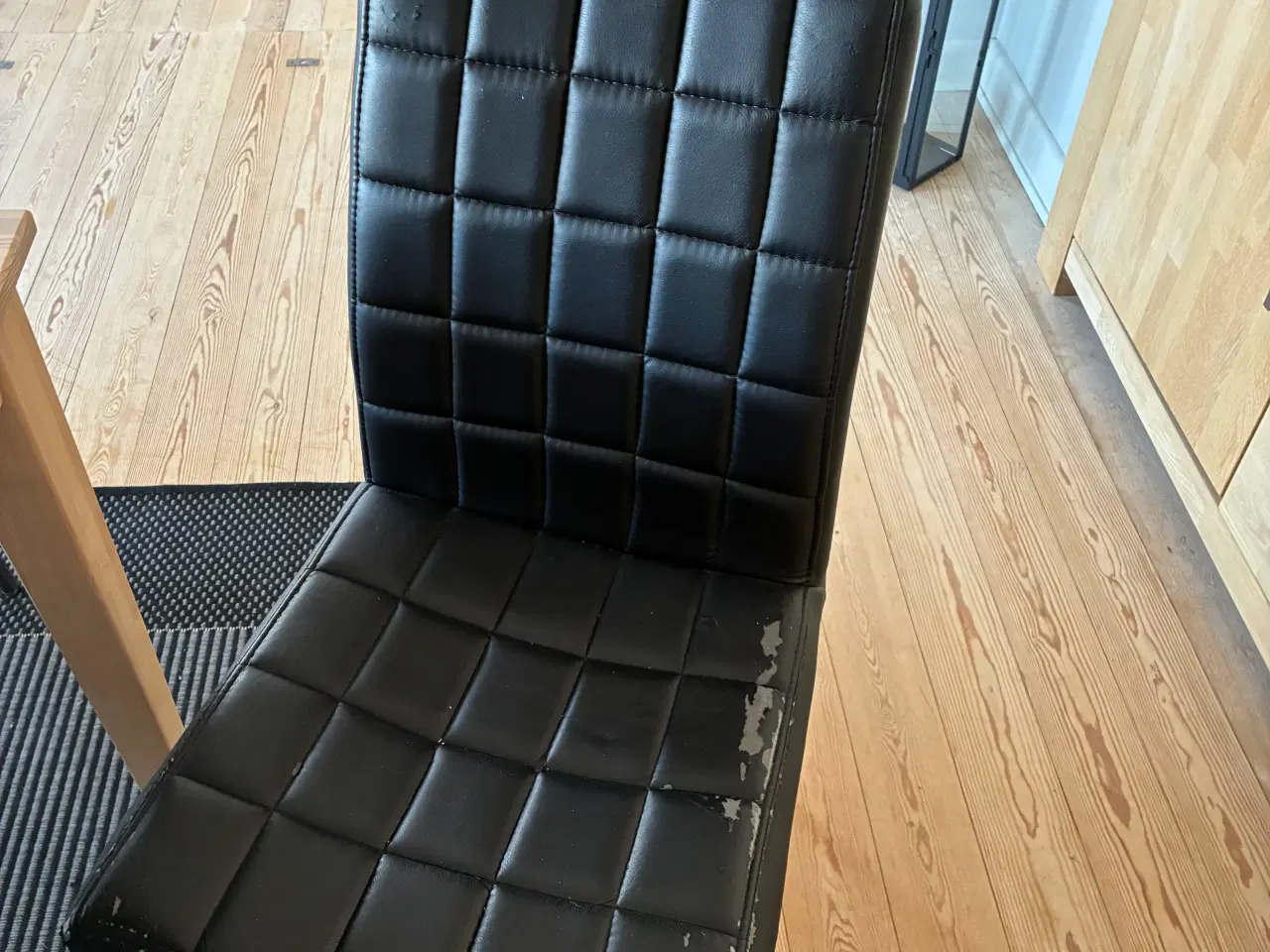 Billede 3 - 8 spisebordstole i forskellige stand