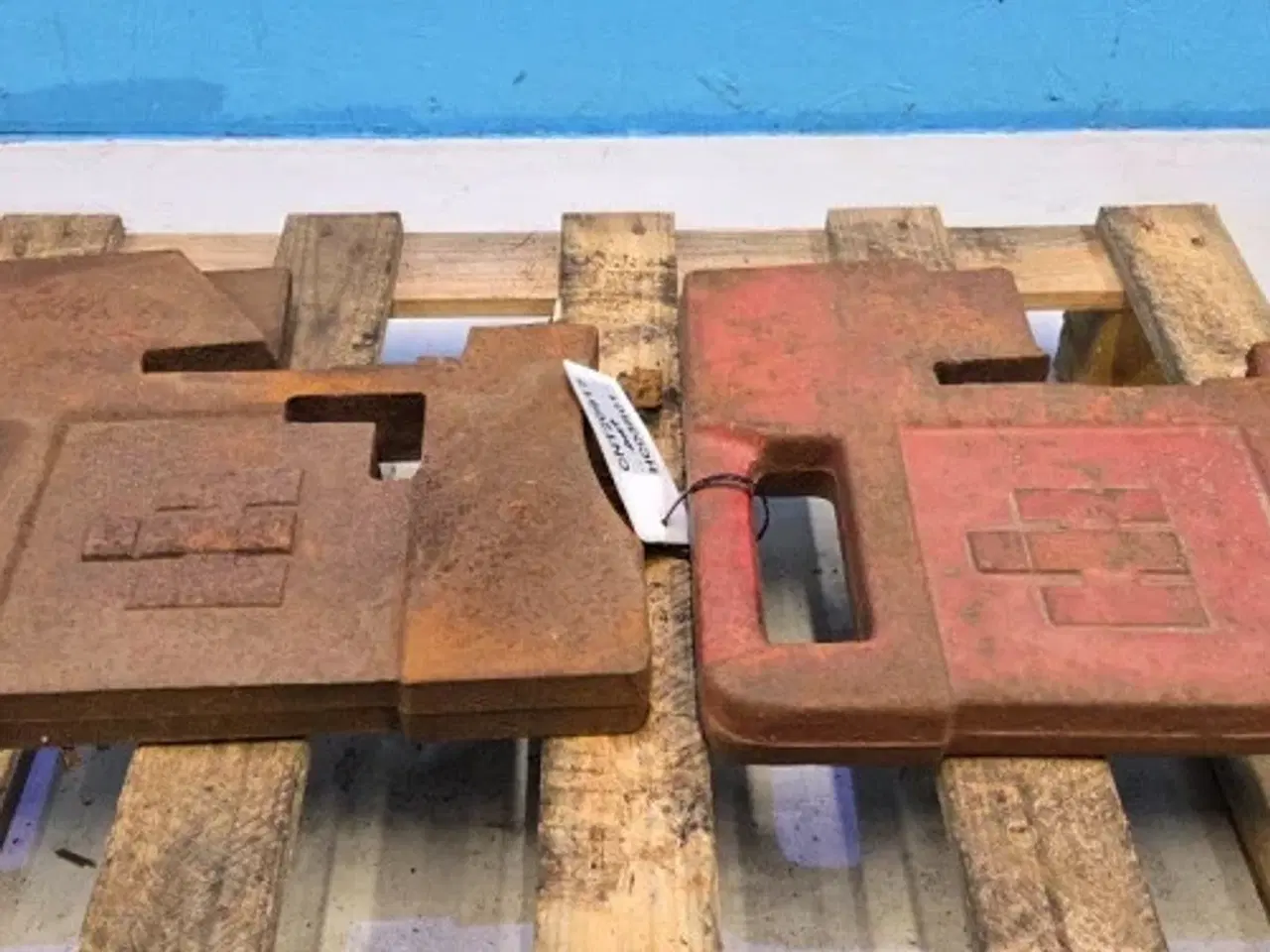 Billede 4 - Case 1456 Frontvægt Sæt 383393R1