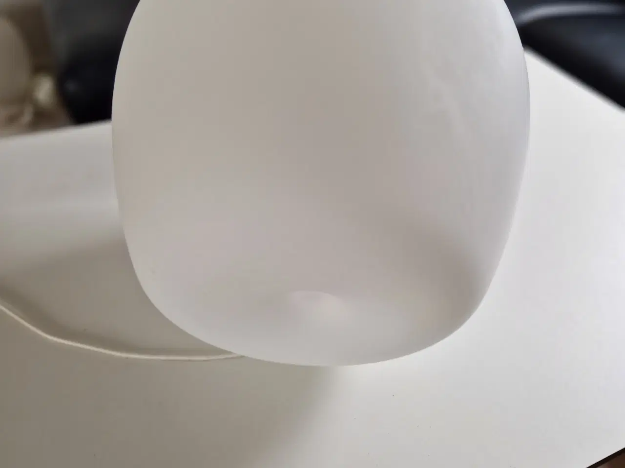 Billede 3 - Pendel hvid 40 cm i diameter 