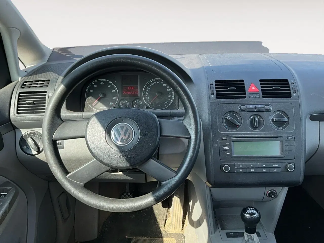 Billede 10 - VW Touran 1,6 FSi 7prs