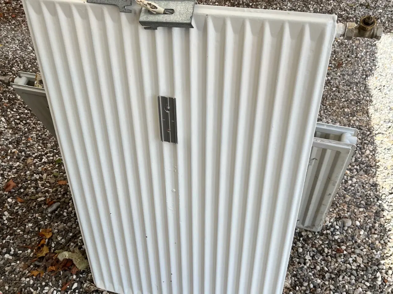 Billede 2 - Brugte radiatorer, 2 stk.