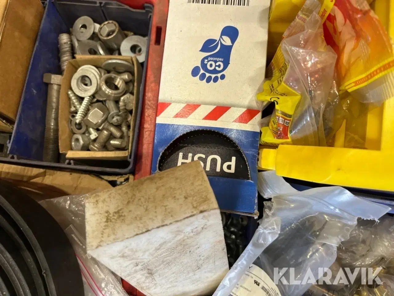 Billede 8 - Blandet lot - Skruer, bolter og diverse andet