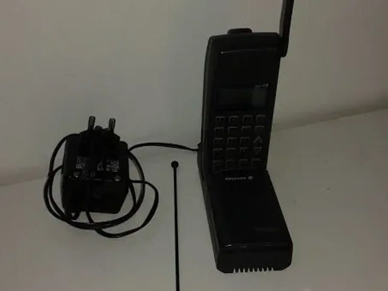 Billede 1 - Mobil Ericsson GH198 Multi for samlere