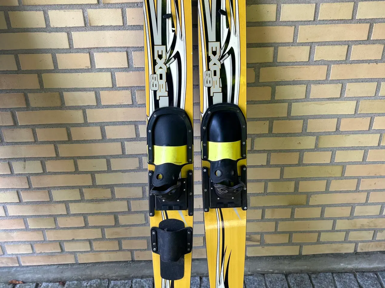 Billede 1 - Vandski til børn