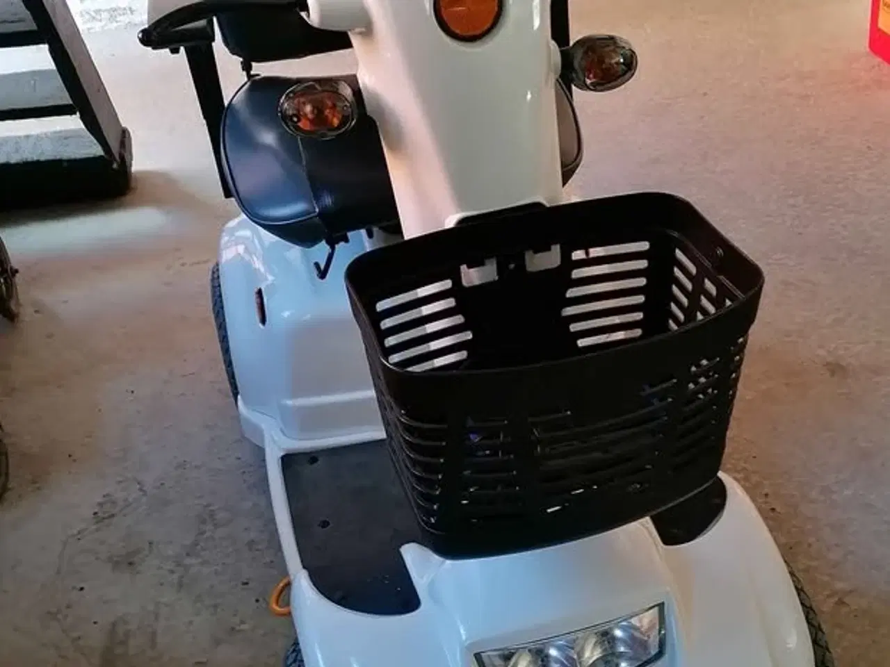 Billede 1 - El scooter HS-895