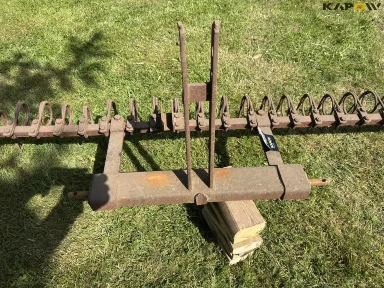 Billede 9 - - - - Gårdspladsrive