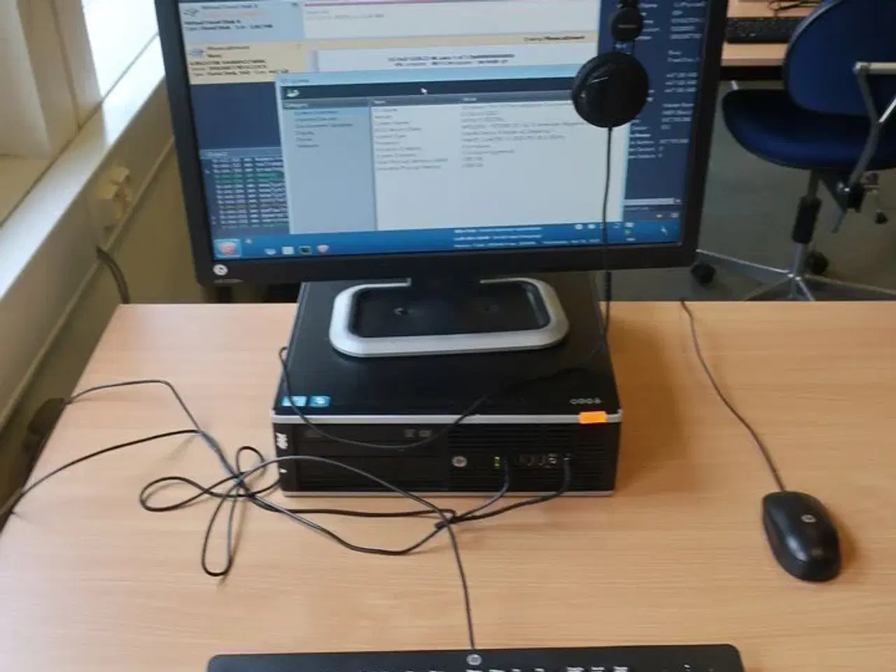 Billede 1 - HP 22" skærm m. tastatur L2208w (PC medfølger ikke)