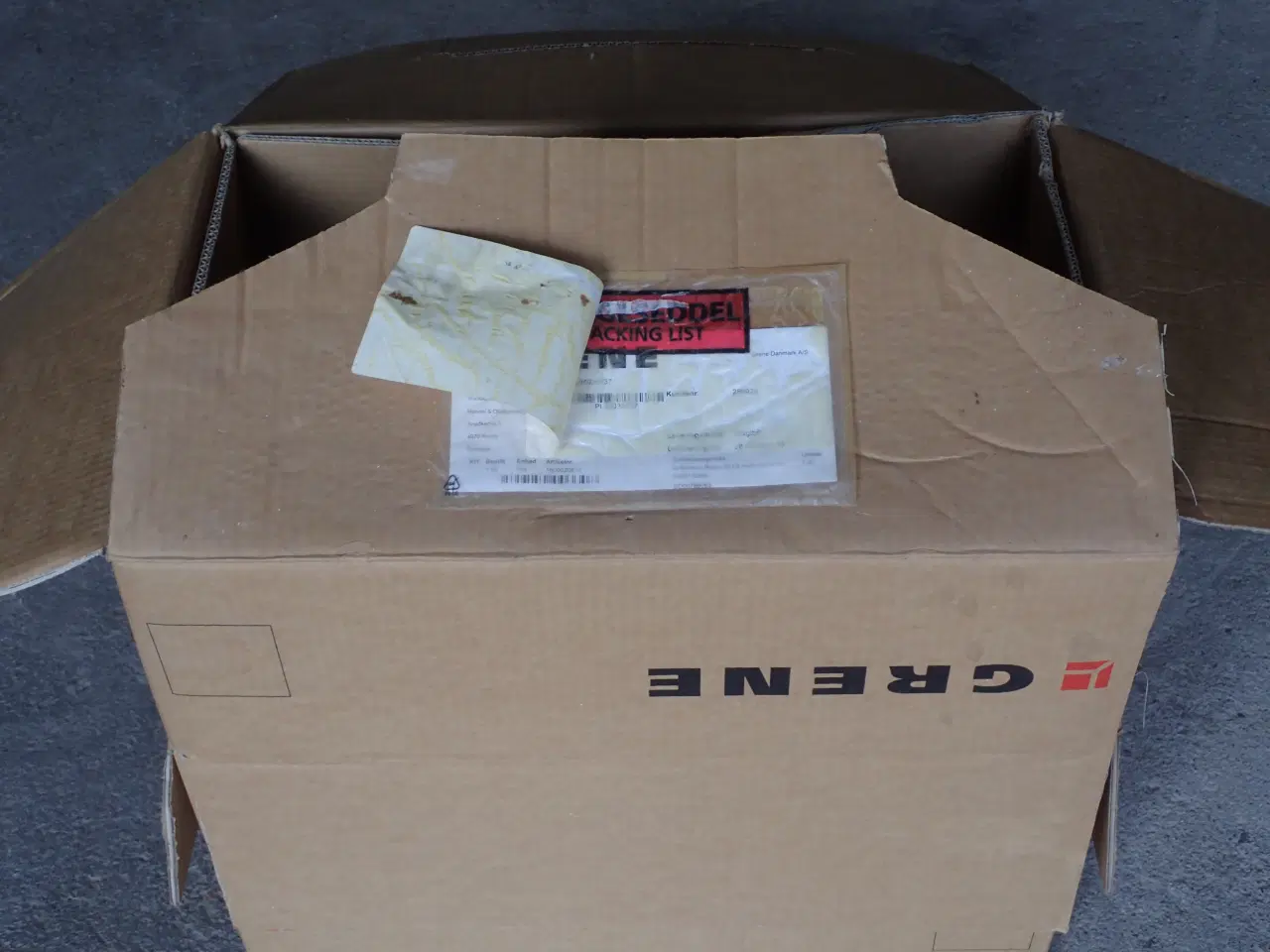 Billede 9 - Drikketrug La Buvette Biglac med svømmer        